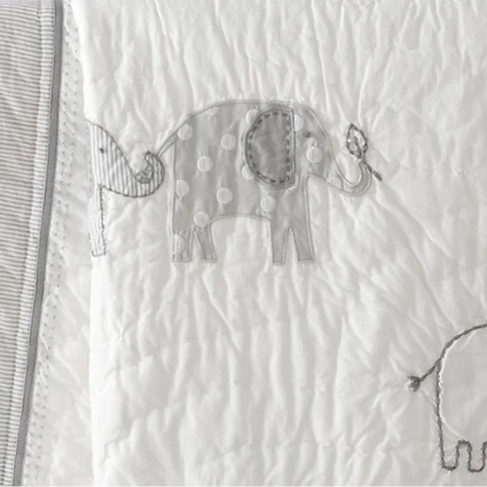 Pottery Barn Kids ‘Taylor Elephant’ Quilt